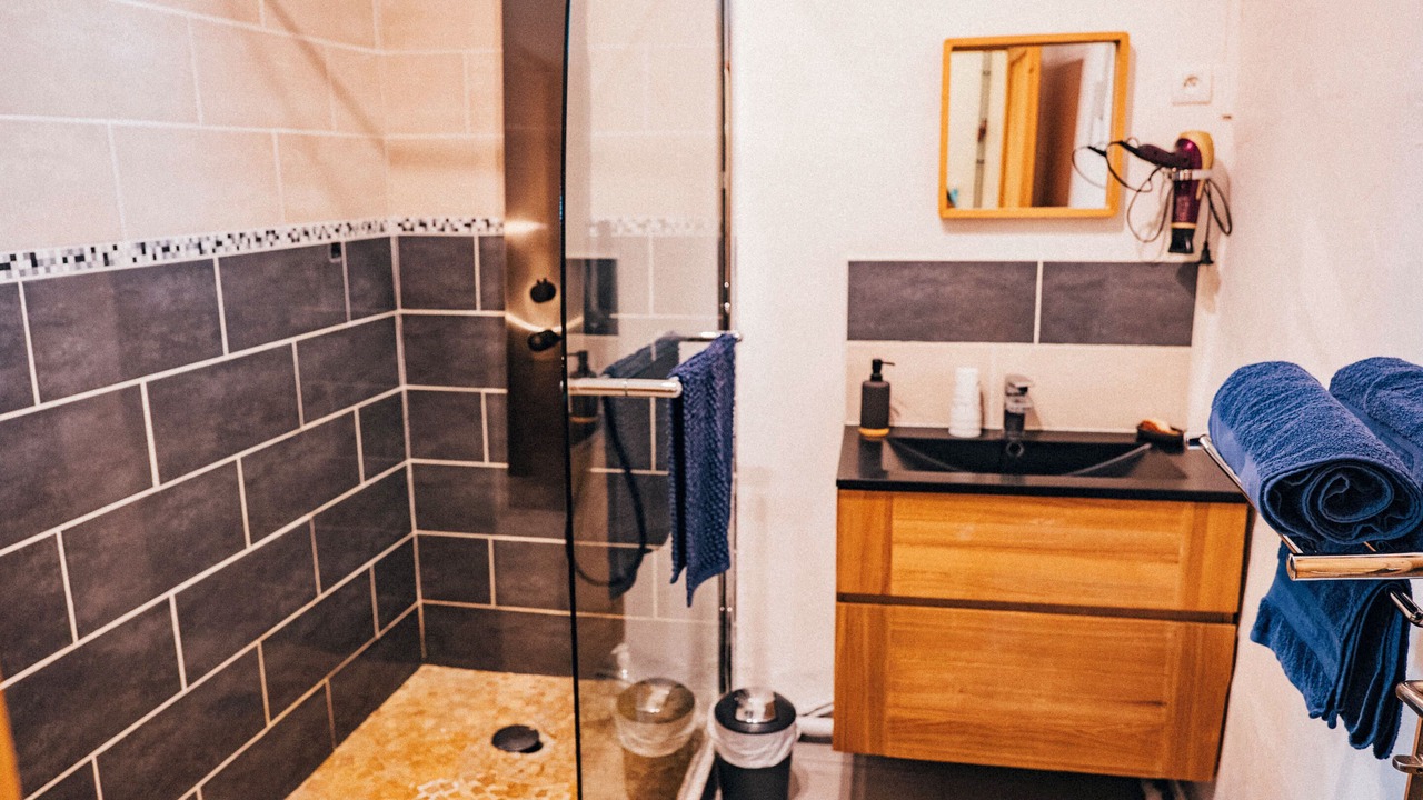 Photo of Bathroom in Anjou