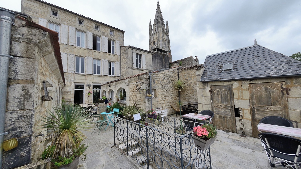 Photo of Outdoor in Saintes