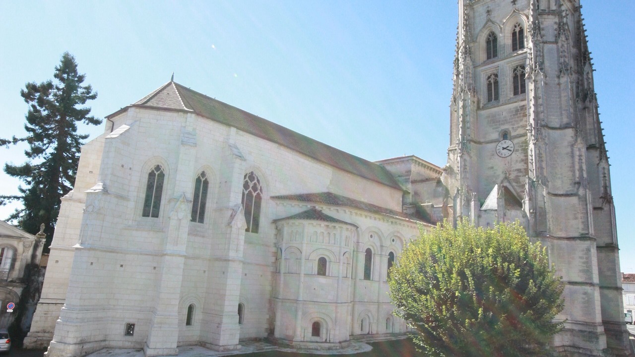 Photo of Others in Saintes