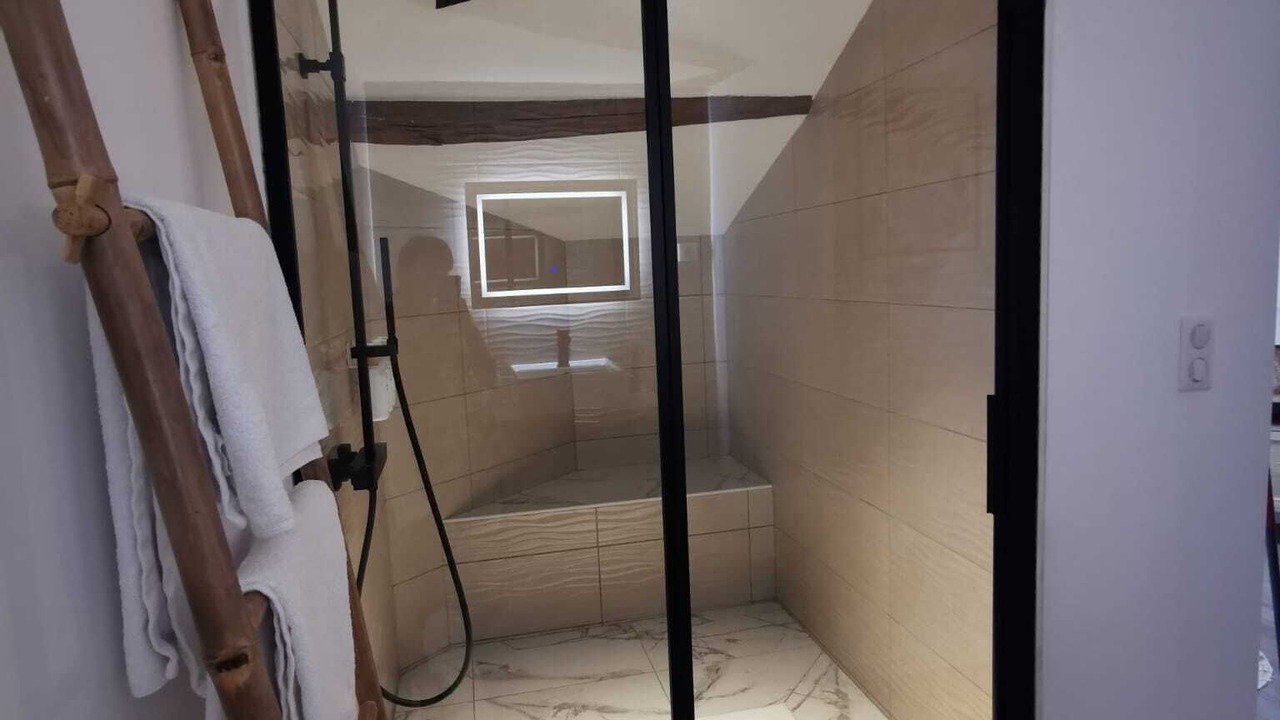 Photo of Bathroom in Vic-Fezensac