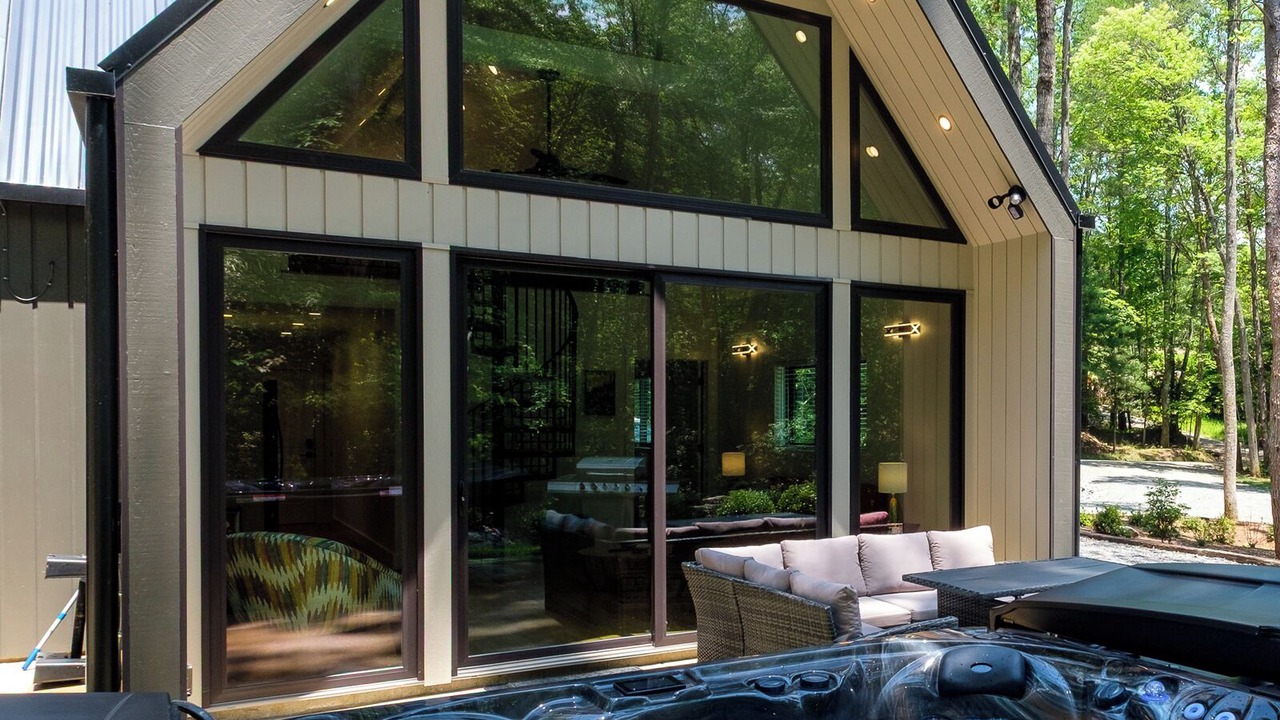 Photo of Patio Balcony in Balsam Grove