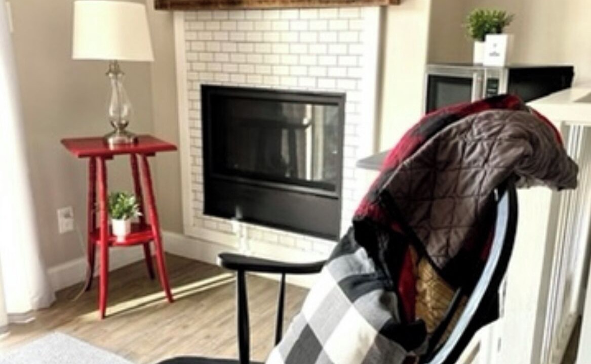 Photo of Livingroom in Clearview