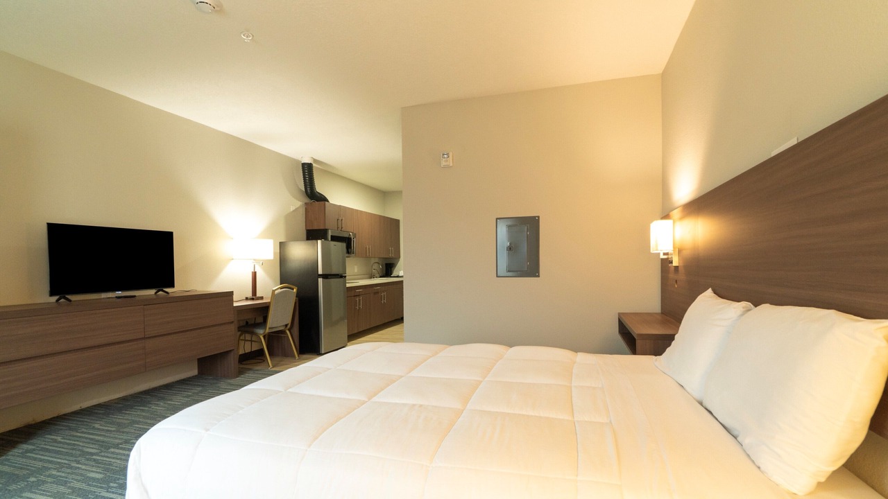 Photo of Bedroom in Sulphur