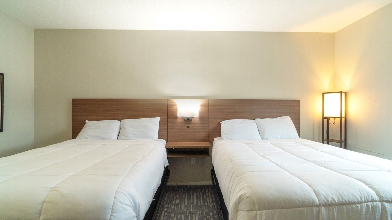 Photo of Bedroom in Sulphur