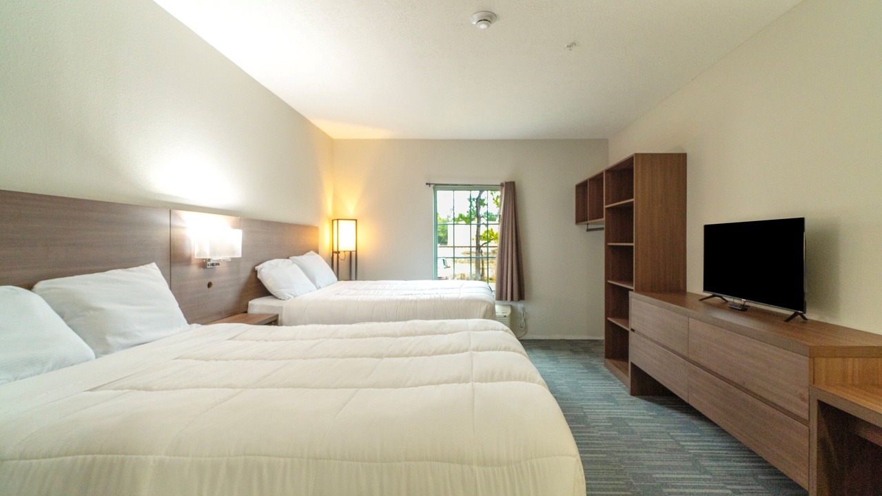 Photo of Bedroom in Sulphur