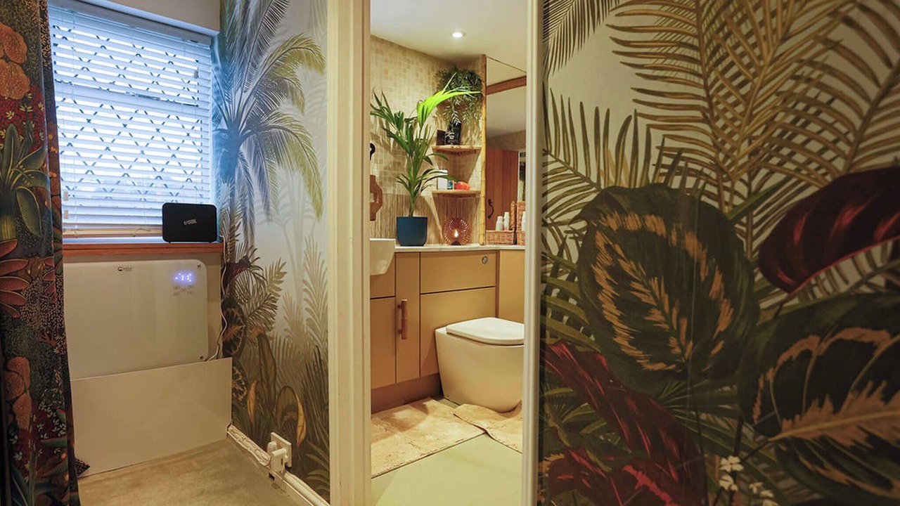 Photo of Bathroom in Cowfold