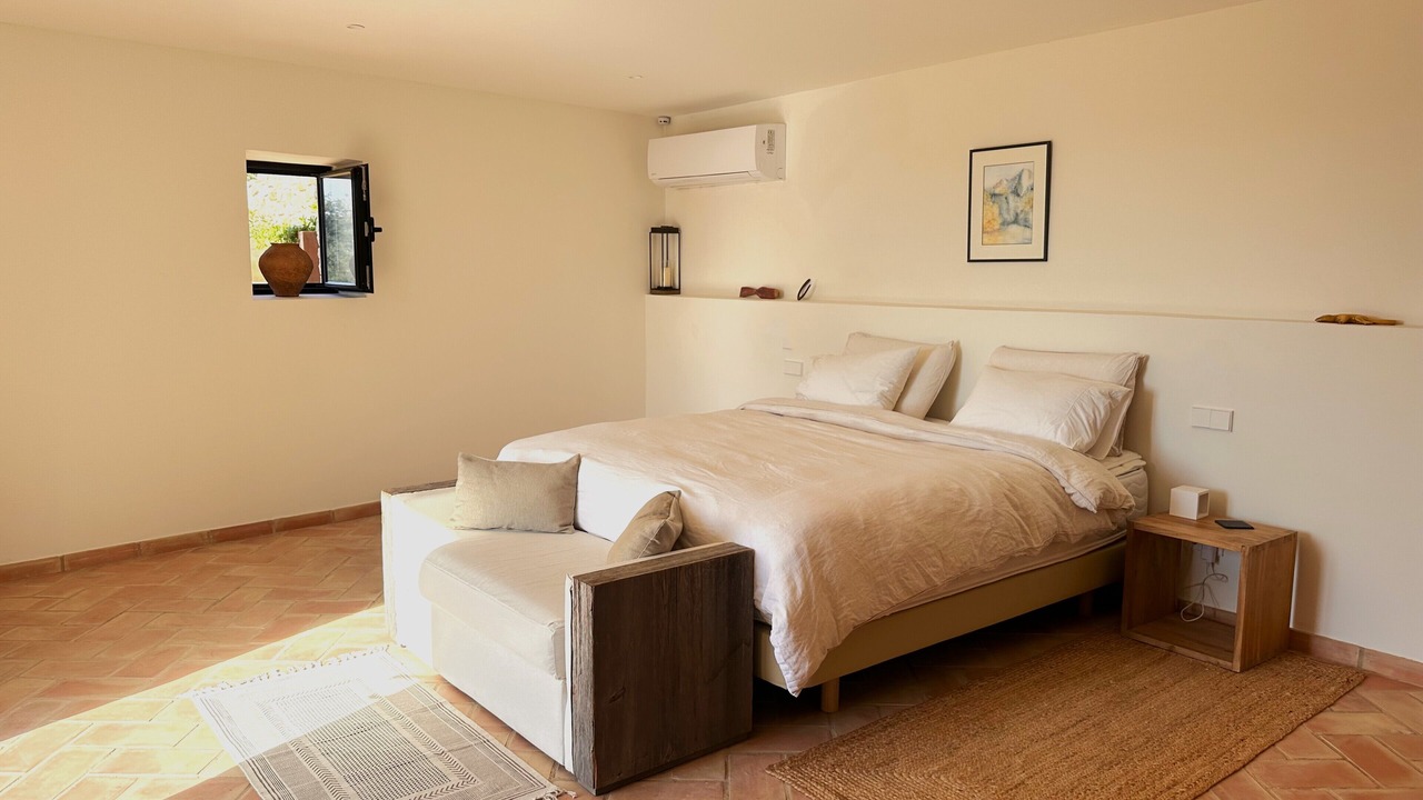 Photo of Bedroom in Quart