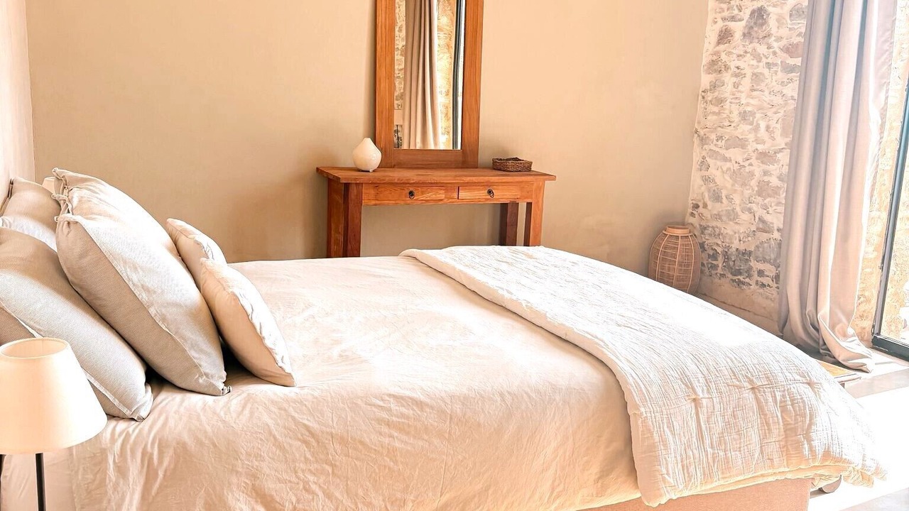 Photo of Bedroom in Quart