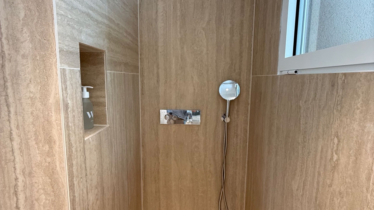 Photo of Bathroom in Le Pecq