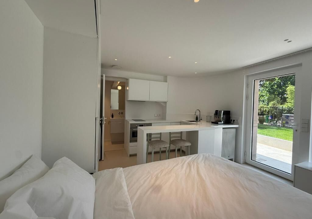 Photo of Others in Le Pecq