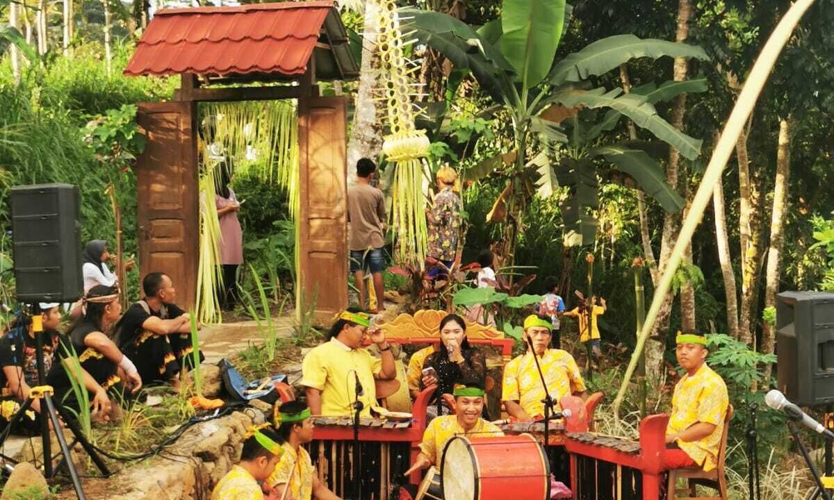 Photo of Outdoor in Kalipuro