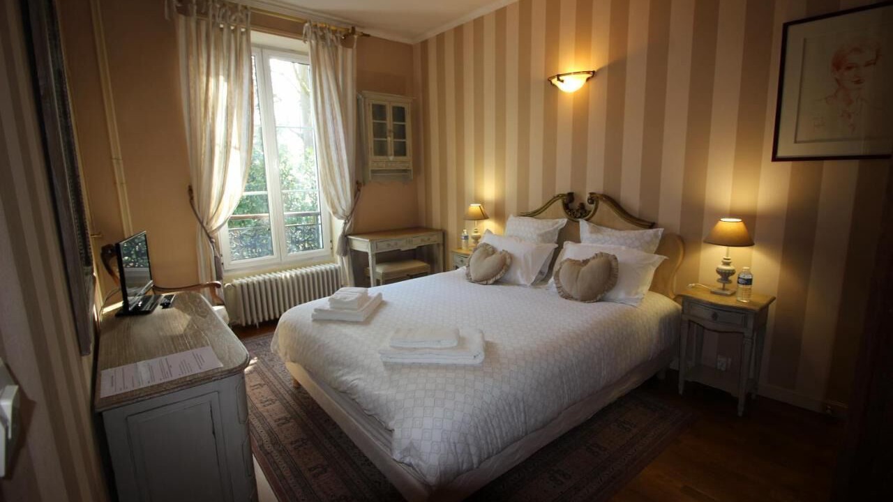 Photo of Bedroom in Plailly
