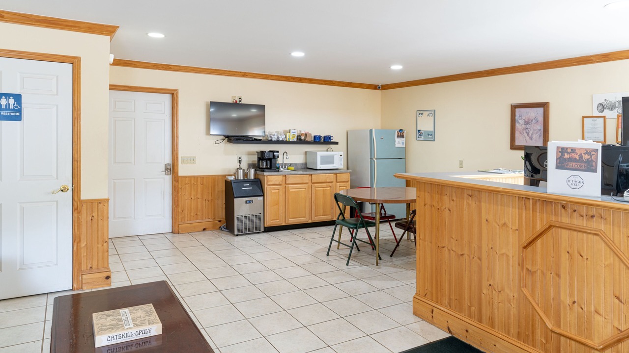 Photo of Others in Hamden