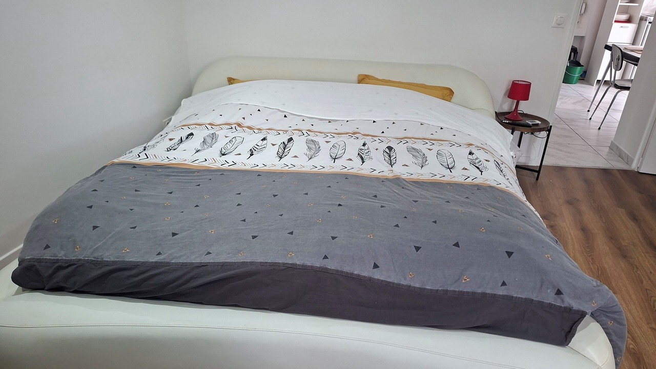 Photo of Bedroom in Aulnoye-Aymeries