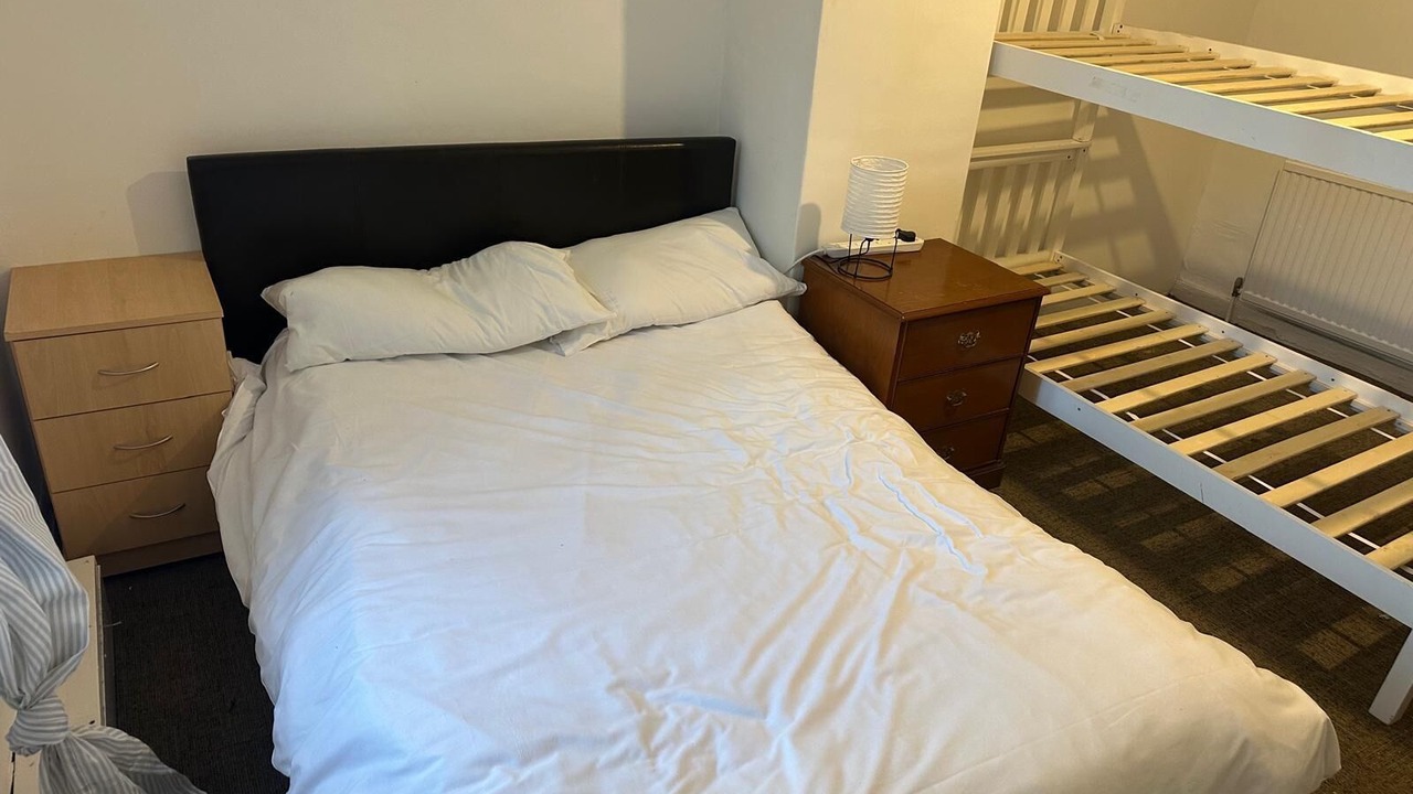 Photo of Bedroom in Whitchurch-on-Thames