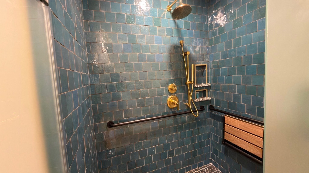 Photo of Bathroom in Surfside Beach