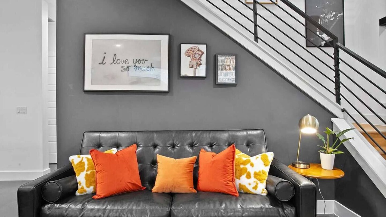 Photo of Livingroom in South Lamar