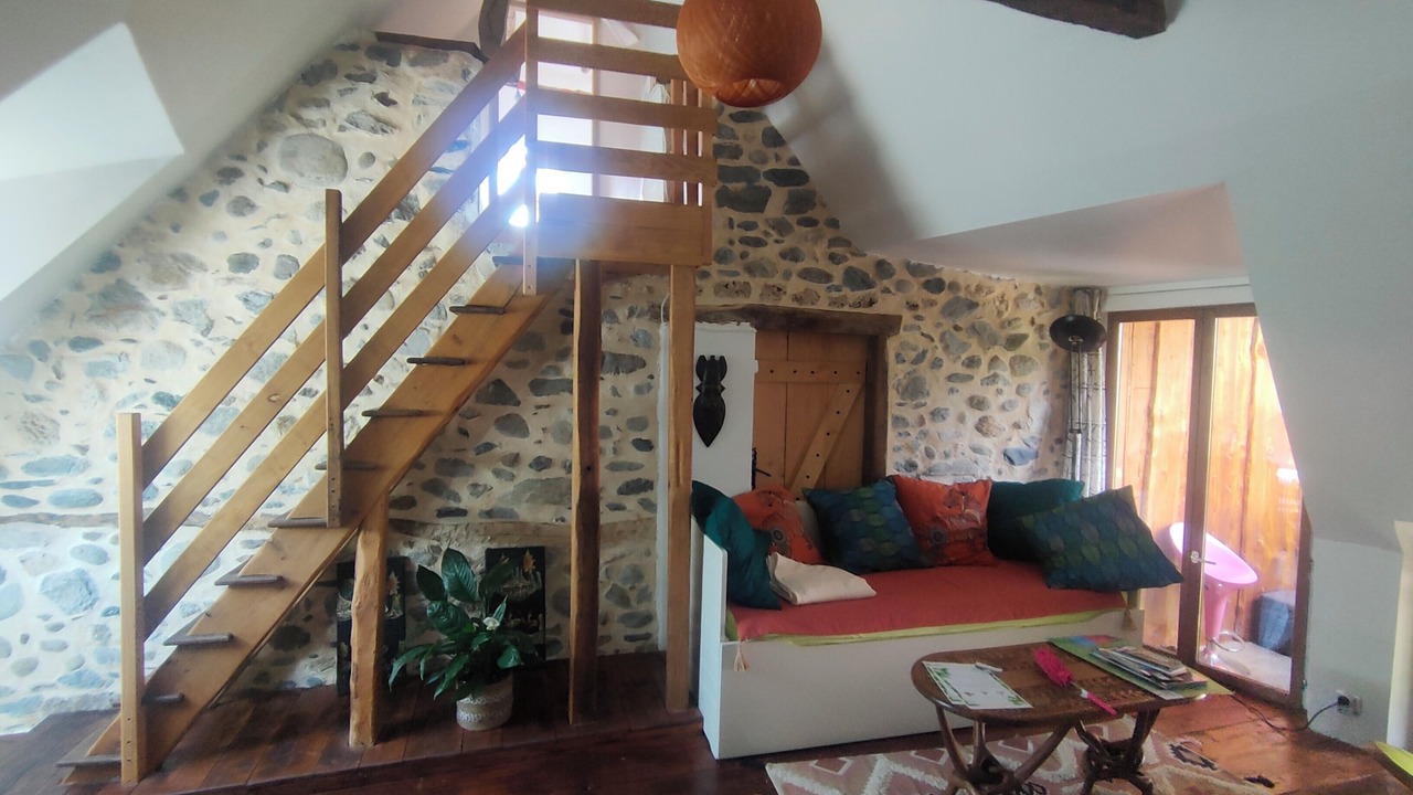 Photo of Patio Balcony in Les Bordes-sur-Lez