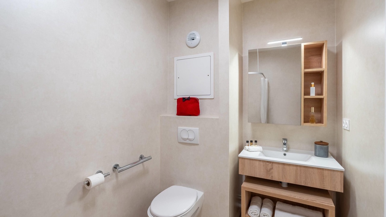 Photo of Bathroom in Laxou