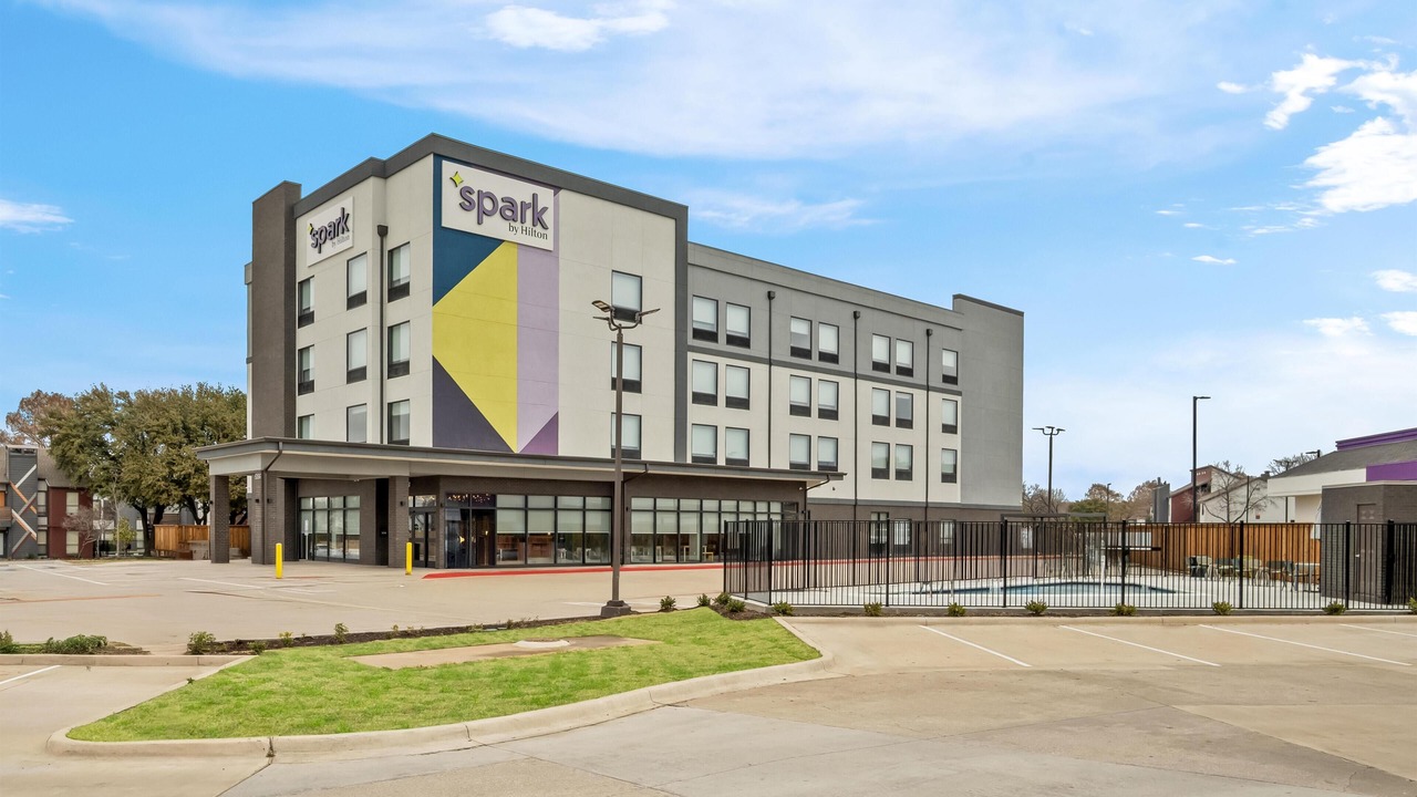 Photo of Outdoor in Garland