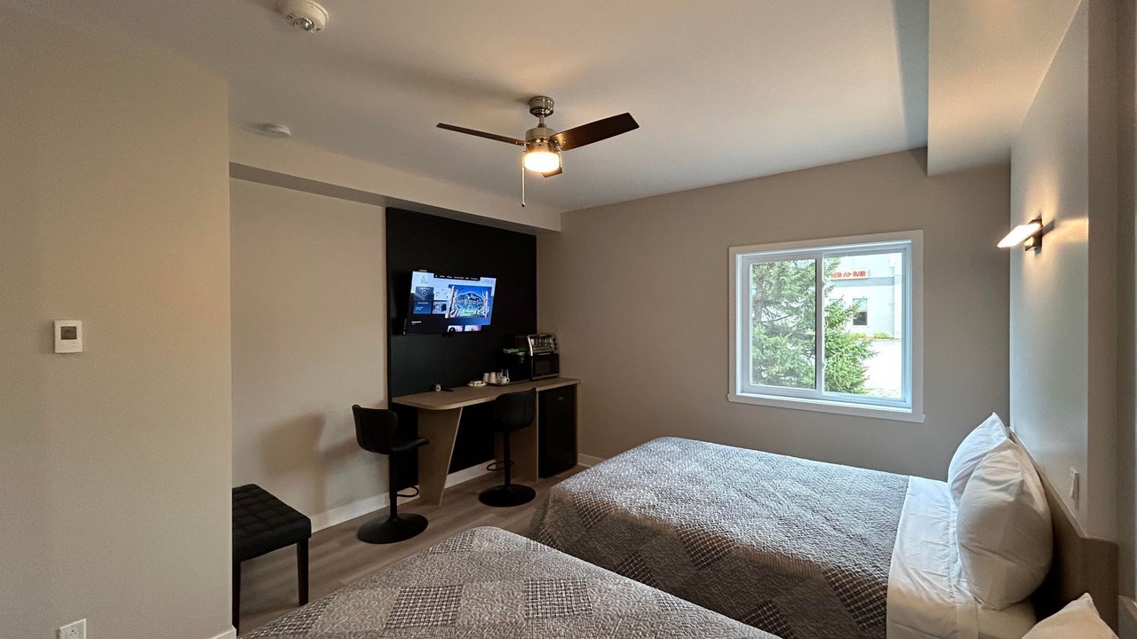 Photo of Bedroom in Saint-Michel-des-Saints