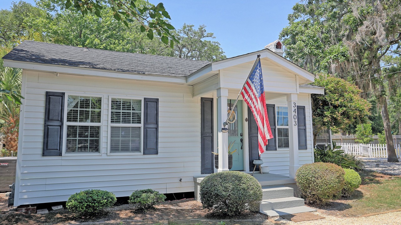 Photo of Outdoor in Thunderbolt