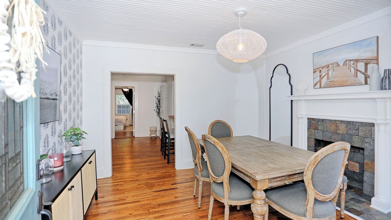 Photo of Others in Thunderbolt