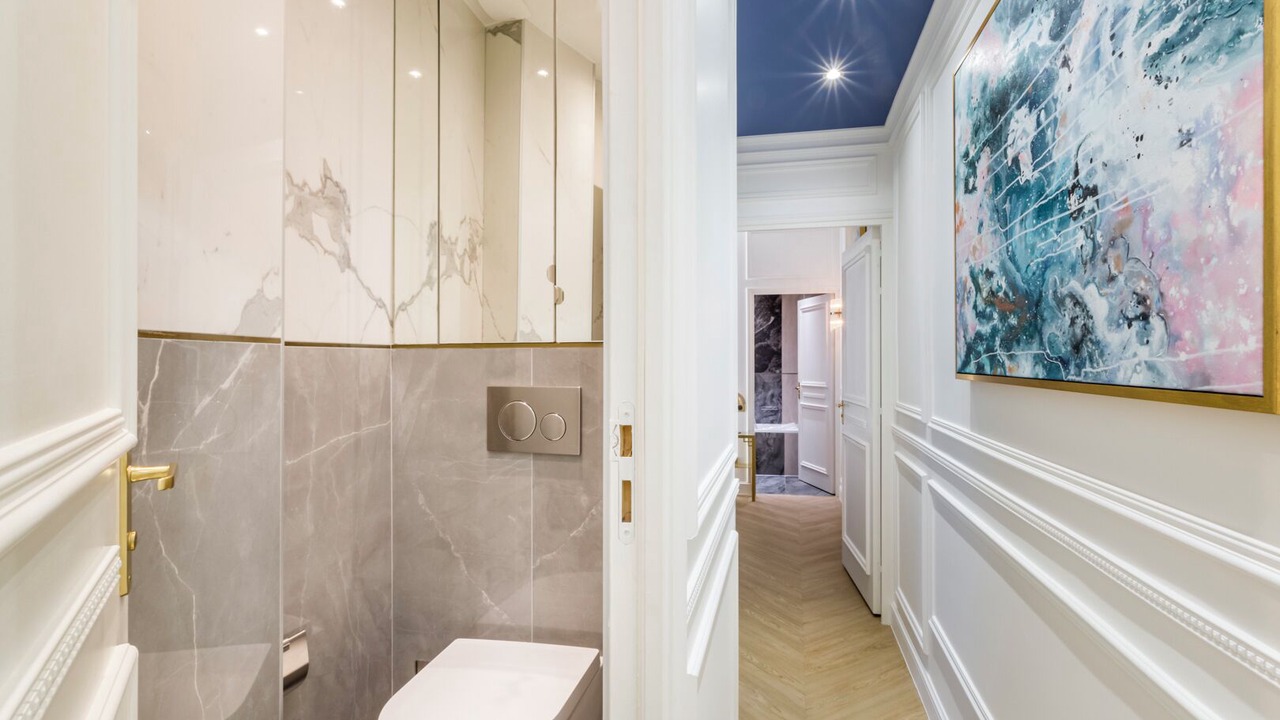 Photo of Bathroom in Chaussee-d'Antin