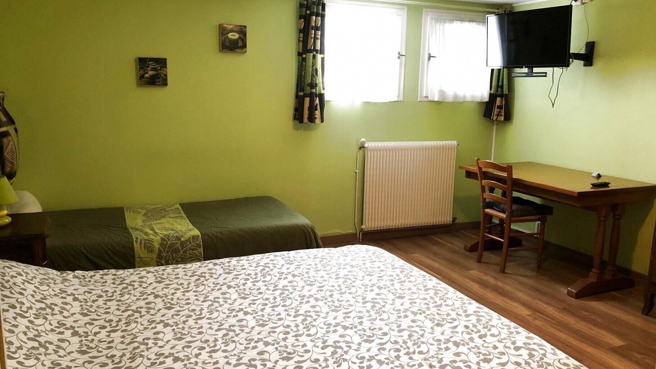 Photo of Bedroom in Lery