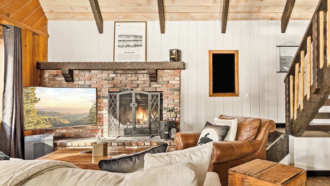 Photo of Livingroom in Big Bear Lake