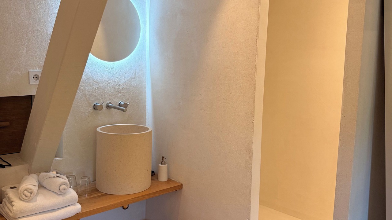 Photo of Bathroom in Angouleme