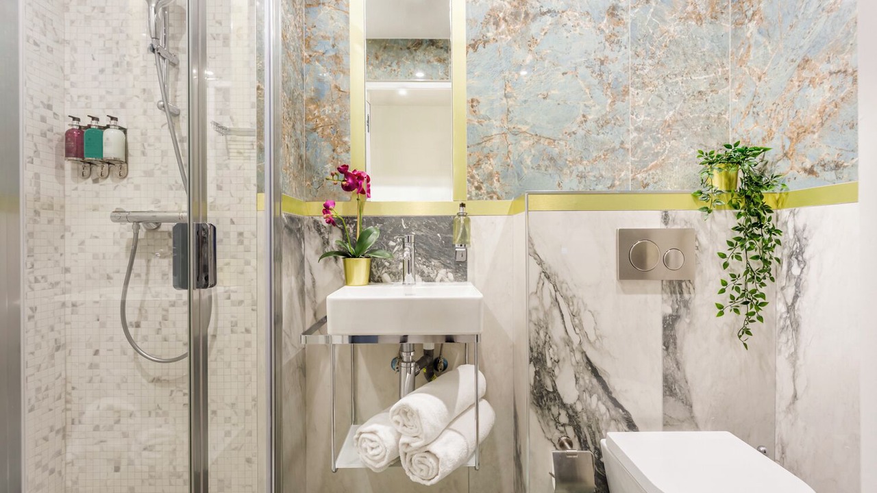 Photo of Bathroom in Bonne-Nouvelle