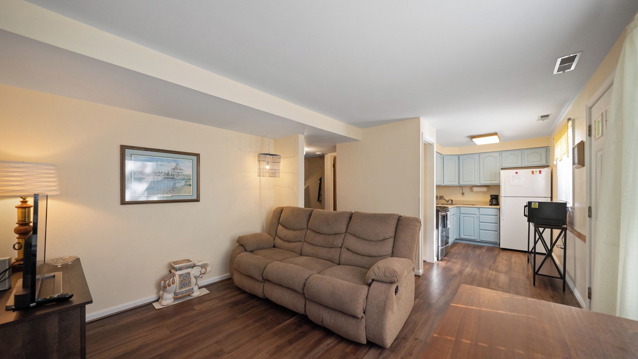 Photo of Livingroom in Great Mills