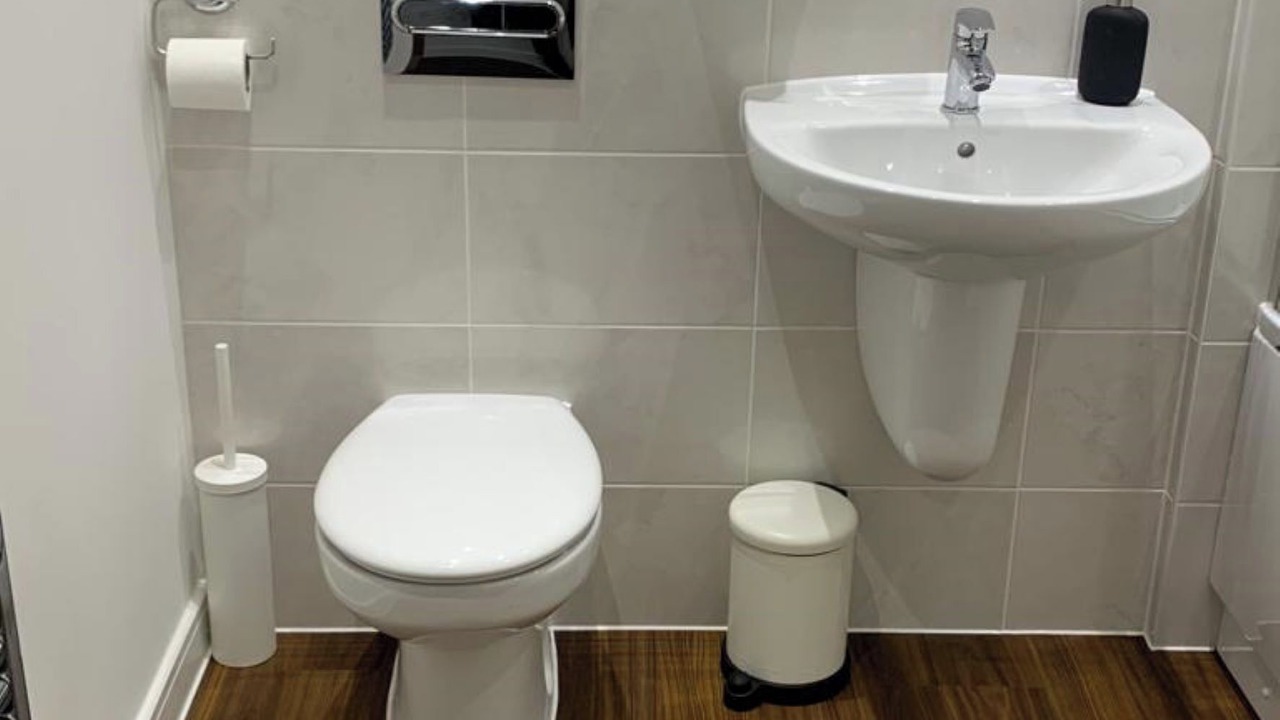 Photo of Others in West Thurrock