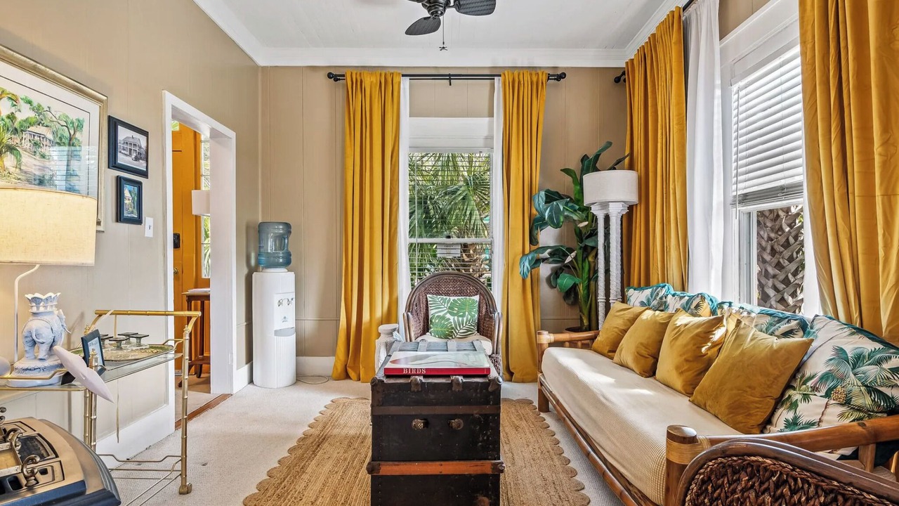 Photo of Livingroom in Carrabelle