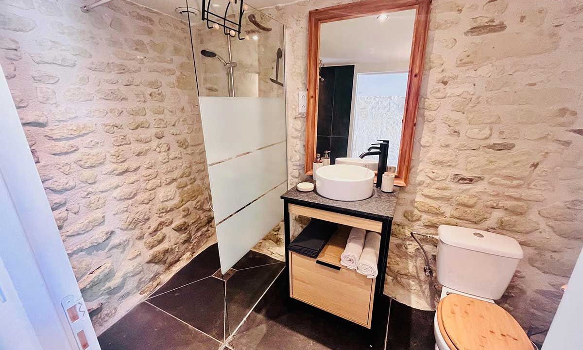 Photo of Bathroom in Beaumont