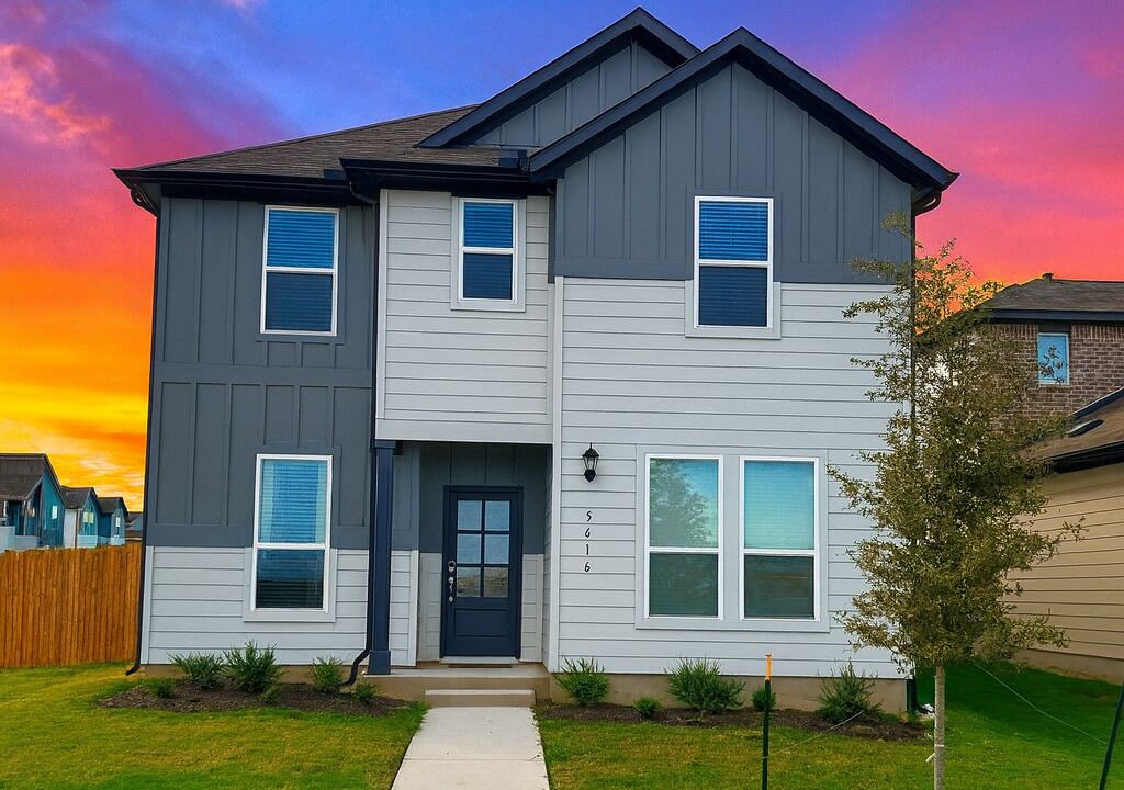 Photo of Outdoor in Del Valle