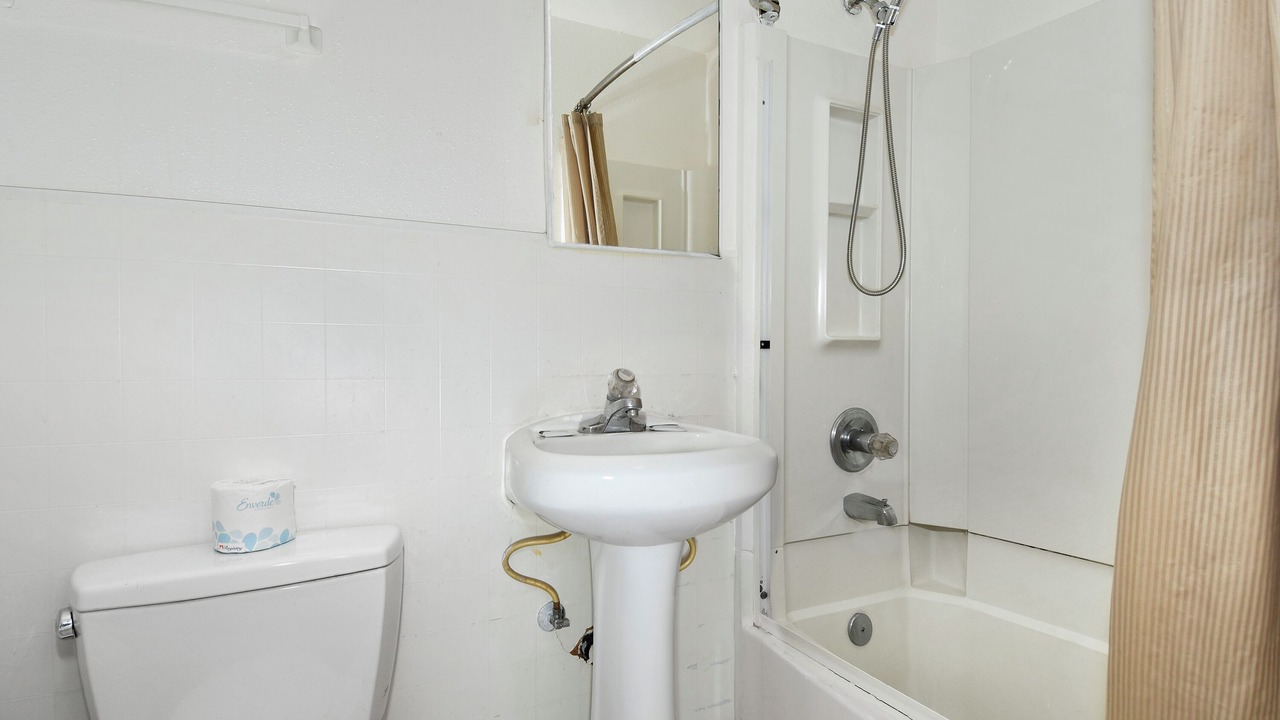 Photo of Bathroom in Overlook