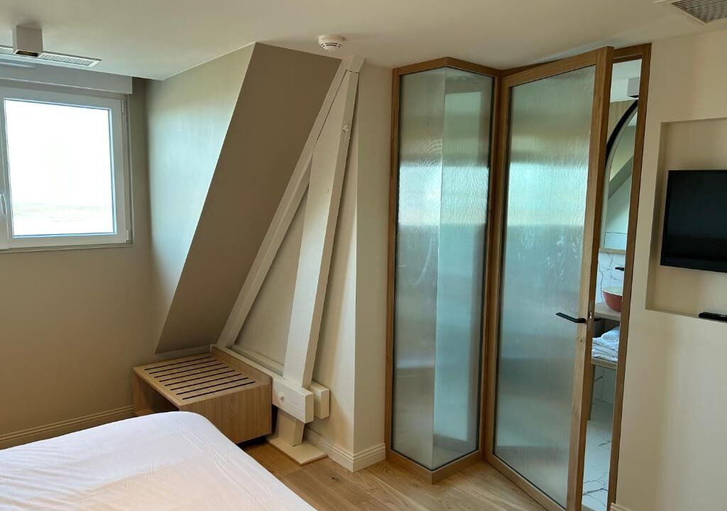 Photo of Bathroom in Petit-Fort-Philippe