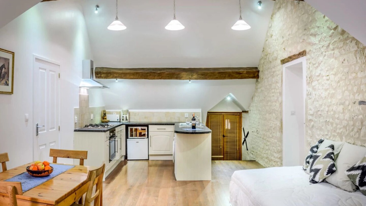 Photo of Patio Balcony in Cussay