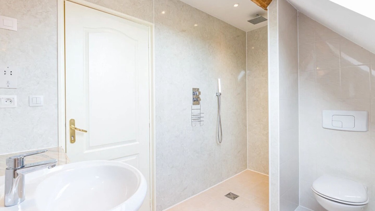 Photo of Patio Balcony in Cussay