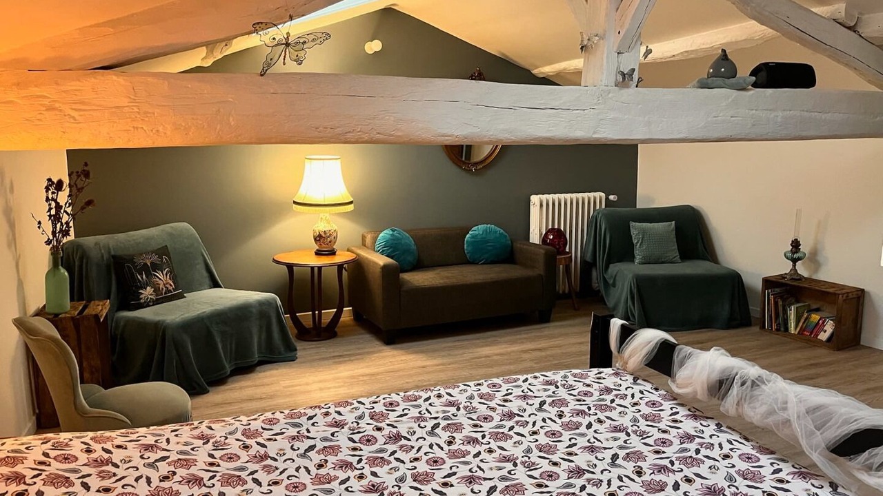 Photo of Bedroom in Sommieres-du-Clain