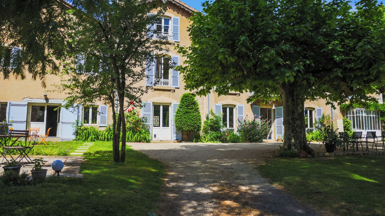 Photo of Outdoor in Vire