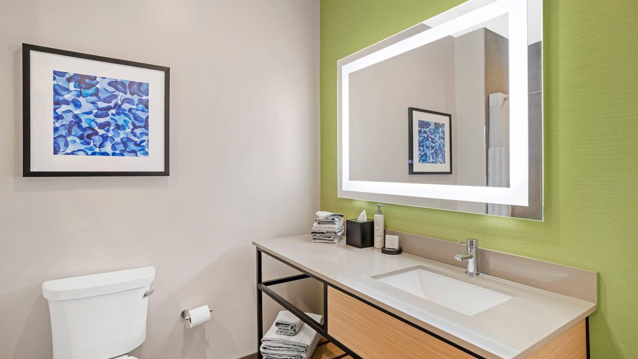 Photo of Bedroom in Euless