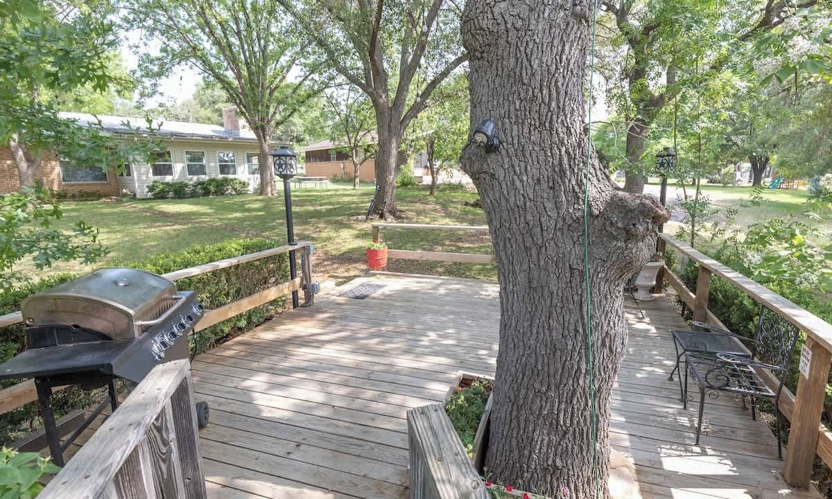 Photo of Outdoor in Kingsland