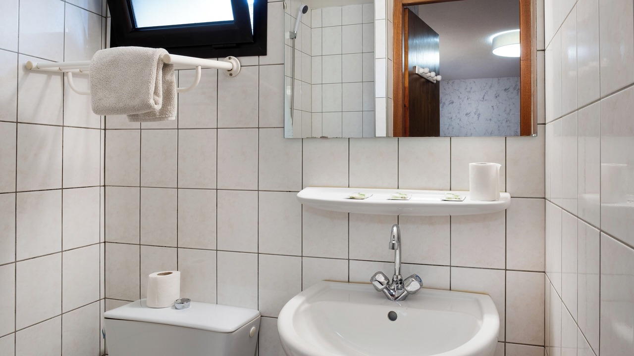 Photo of Bathroom in Pierrefitte-Nestalas