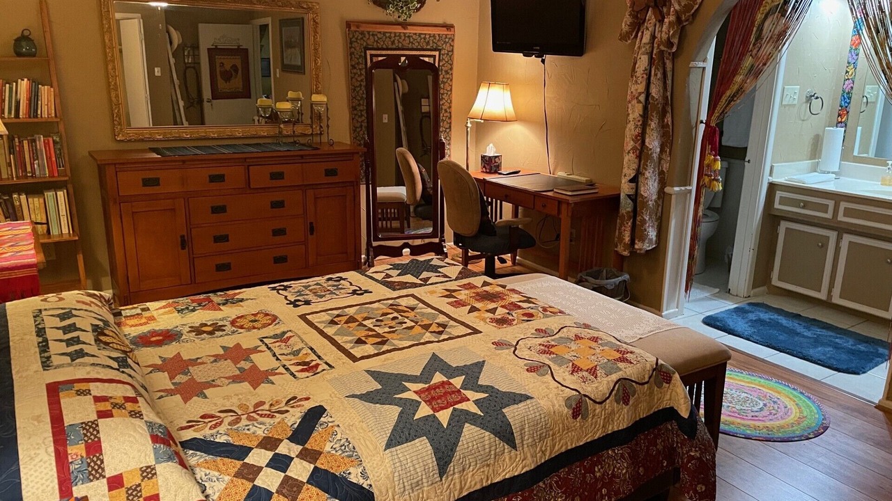 Photo of Bedroom in Shallowater