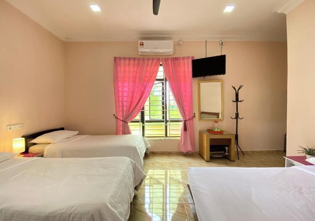 Photo of Bedroom in Kampong Raja