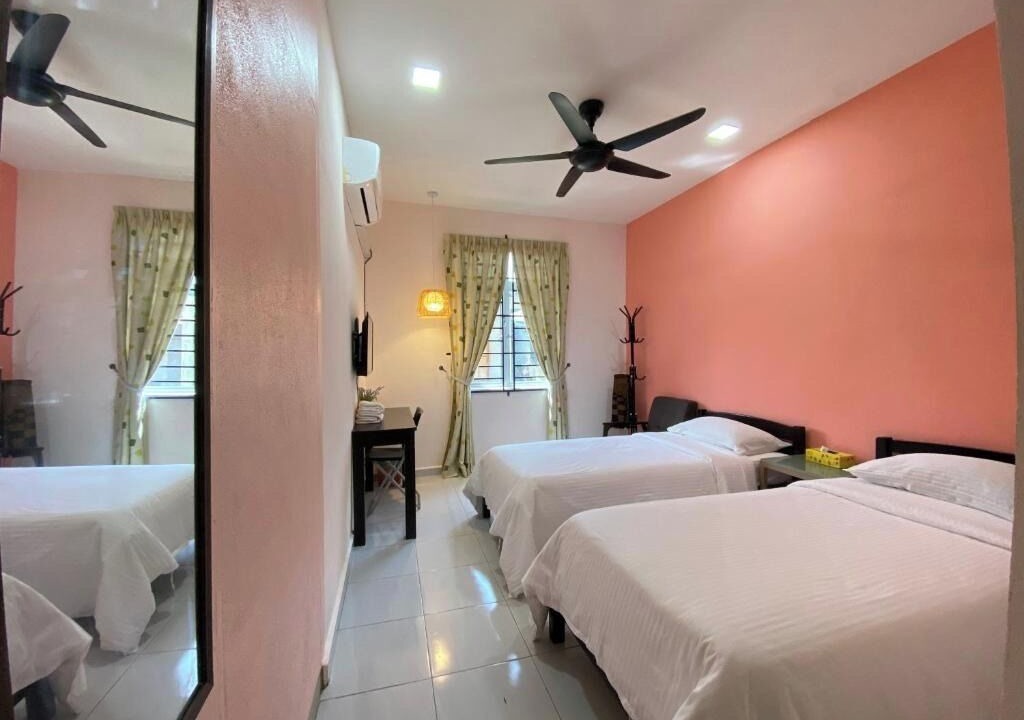 Photo of Bedroom in Kampong Raja