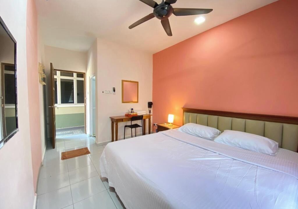 Photo of Bedroom in Kampong Raja
